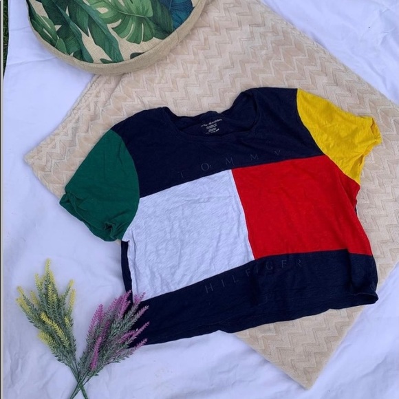 Tommy Hilfiger Tops - Tommy Hilfiger  crop top!
